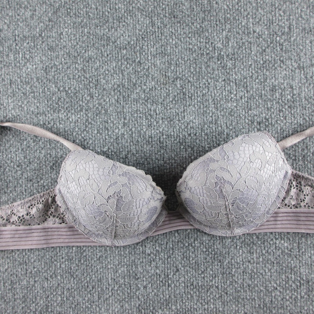 Victoria's Secret Very Sexy Push Up Bra Womens 32B Purple Lace Padded Underwire